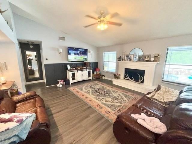 219 Pebble Ct - Photo 5 of 22