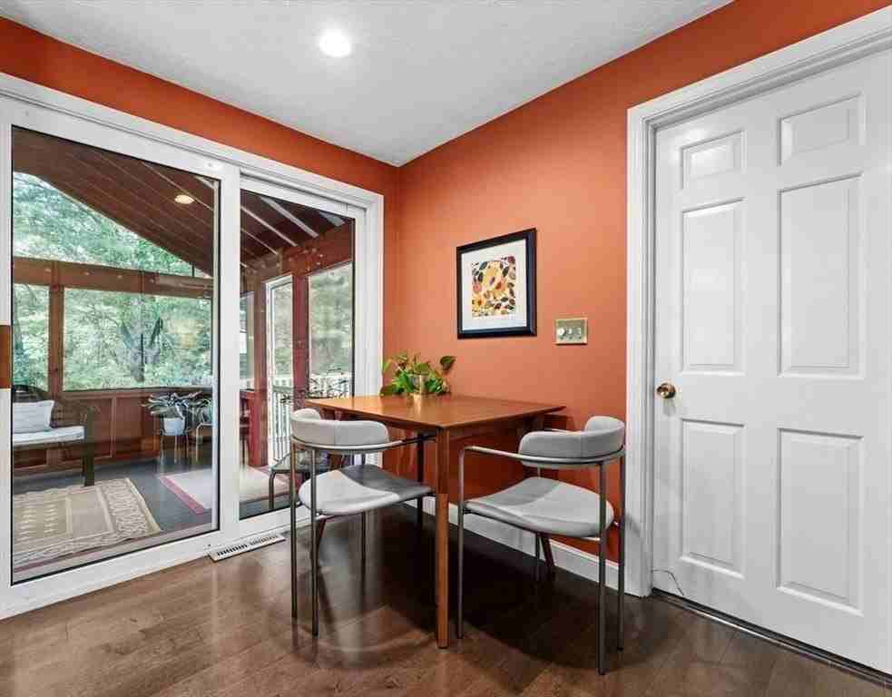 9 Pleasantview Ter - Photo 5 of 30