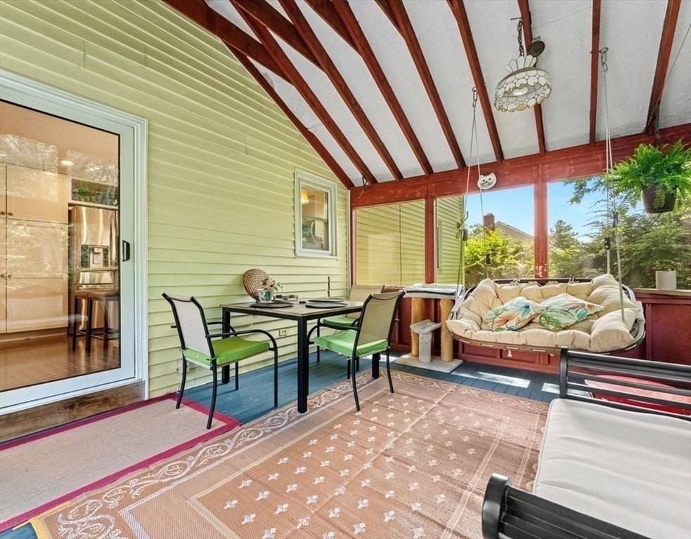 9 Pleasantview Ter - Photo 7 of 30