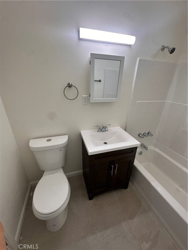 12817 Barbara Ann St - Photo 5 of 8