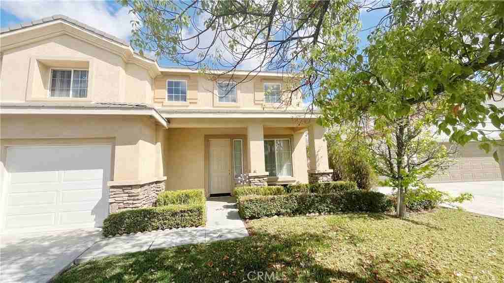 28728 Lantern Park Ln - Photo 2 of 10