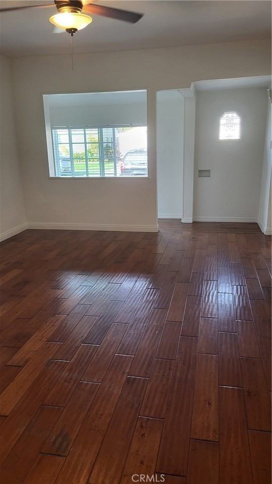 15216 Arcturus Ave - Photo 6 of 7