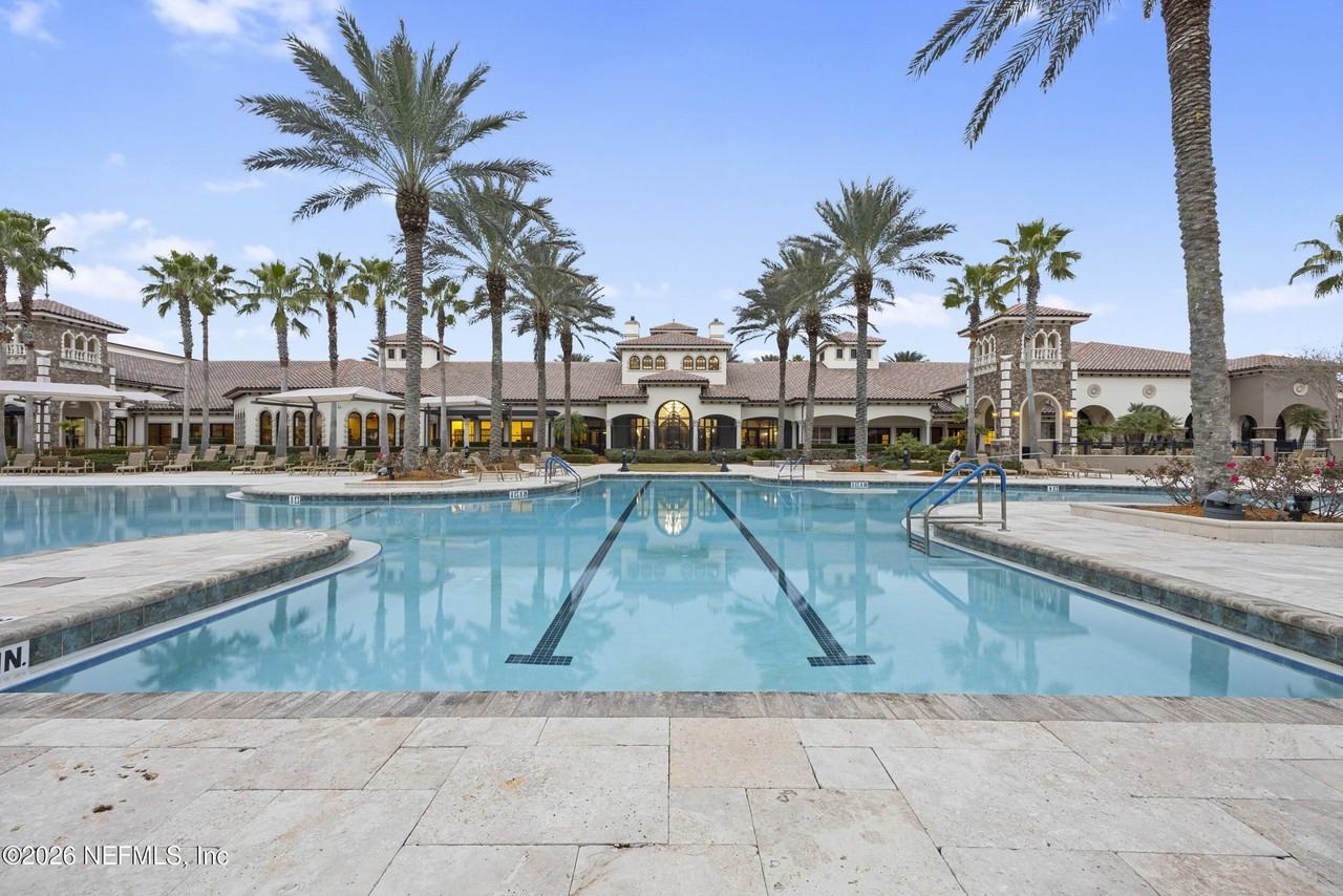 224 Hawks Harbor Rd - Photo 5 of 11