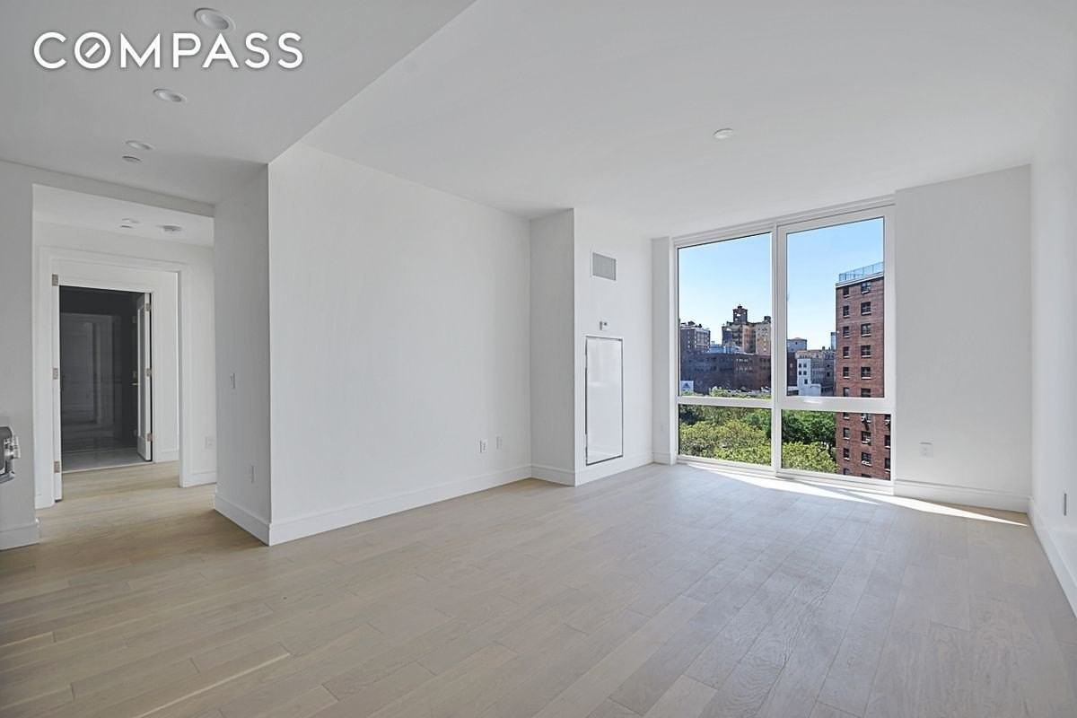 1399 Park Ave #7B - Photo 4 of 13