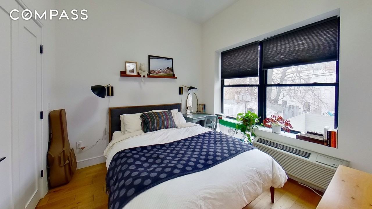 45 Troutman St #2B - Photo 5 of 7