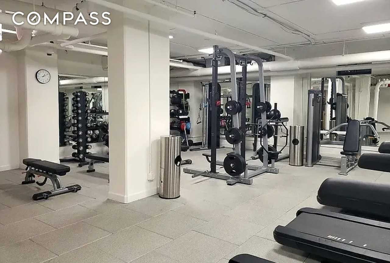 382 Central Park W #8G - Photo 7 of 9