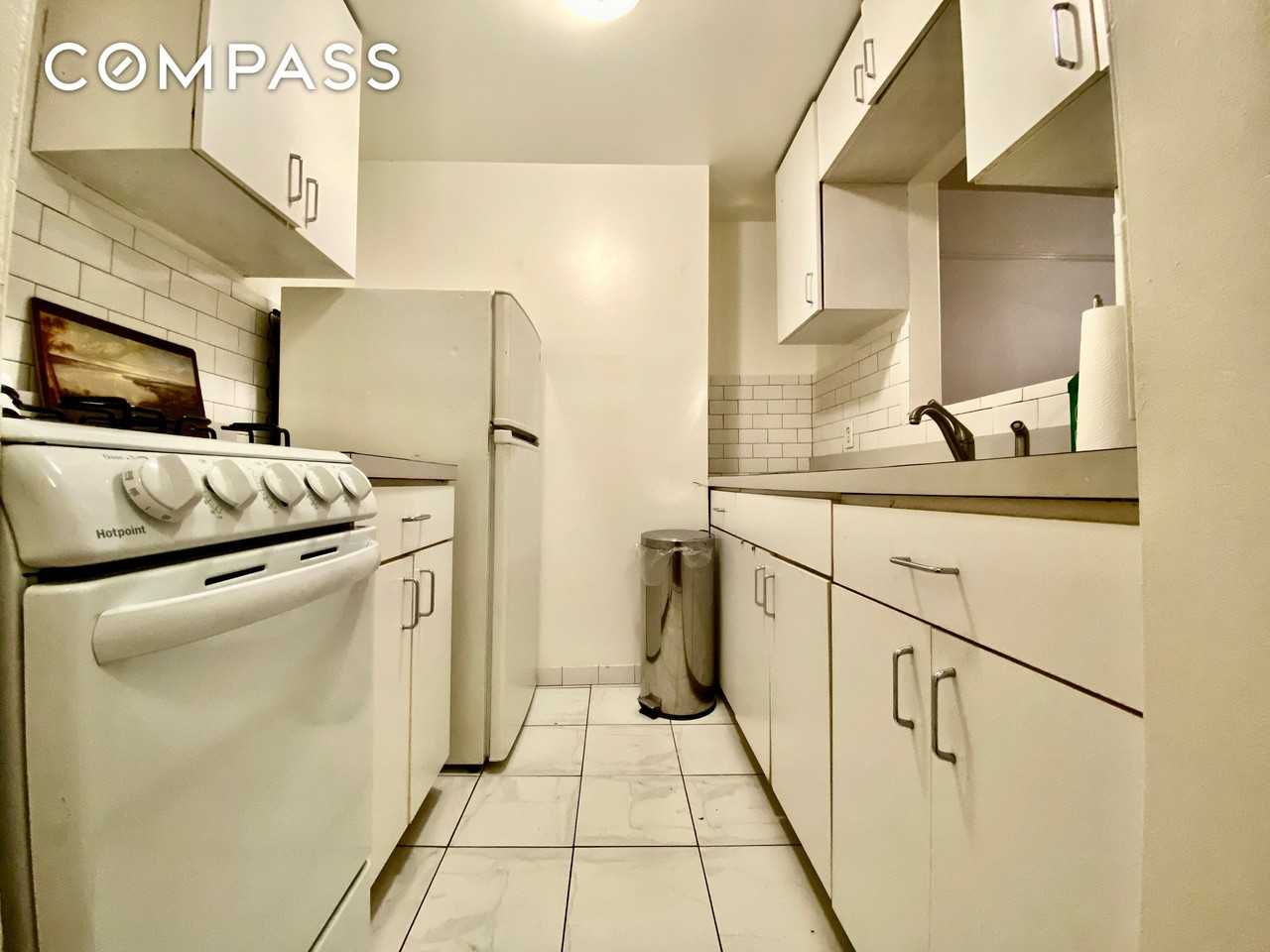 119 Gates Ave #1 - Photo 3 of 10