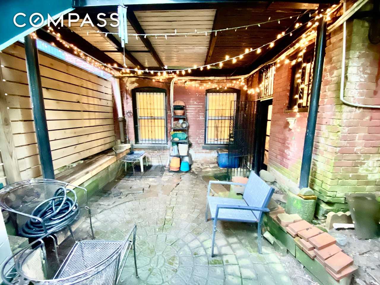 119 Gates Ave #1 - Photo 6 of 10