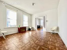 featured image of 6825 7th Ave #2