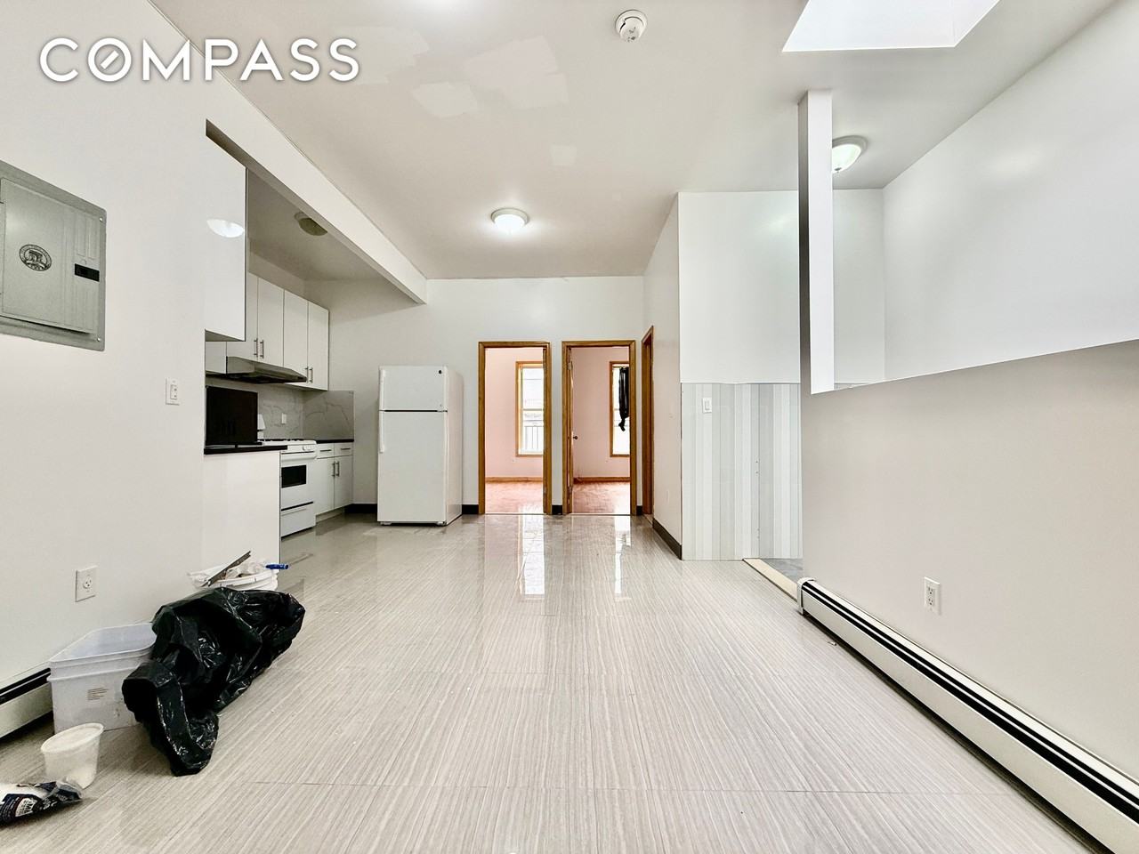 543 53rd St #1 - Photo 5 of 8