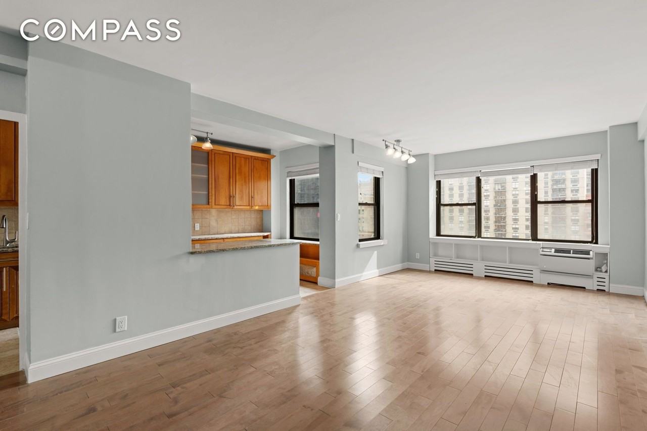 2 Tudor City Pl #6JOS - Photo 3 of 16