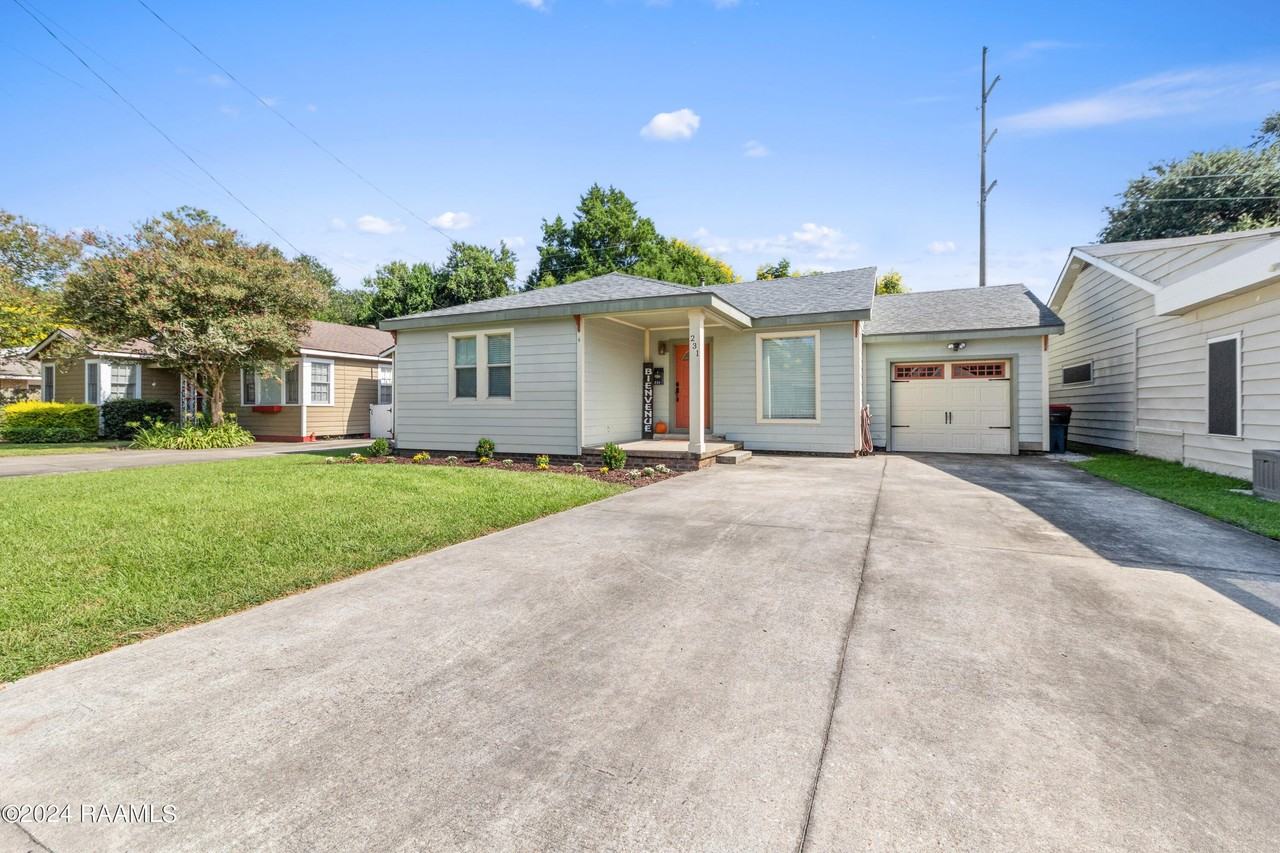 231 Brookside Dr - Photo 6 of 26