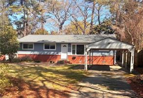 featured image of 990 Green St