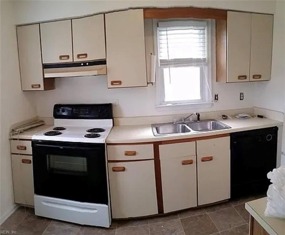 3761 E Stratford Rd #B - Photo 4 of 18