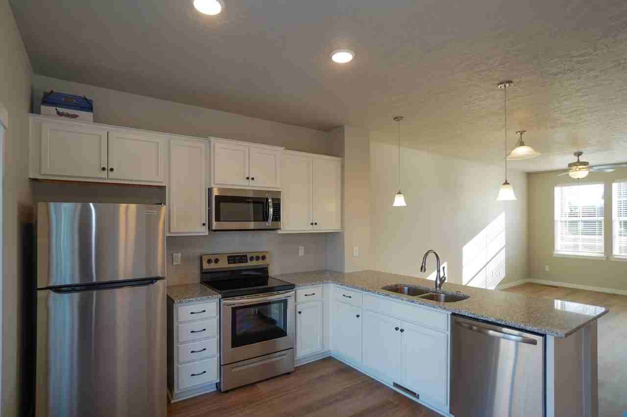 5928 S Jessenia Ln #1 - Photo 6 of 17