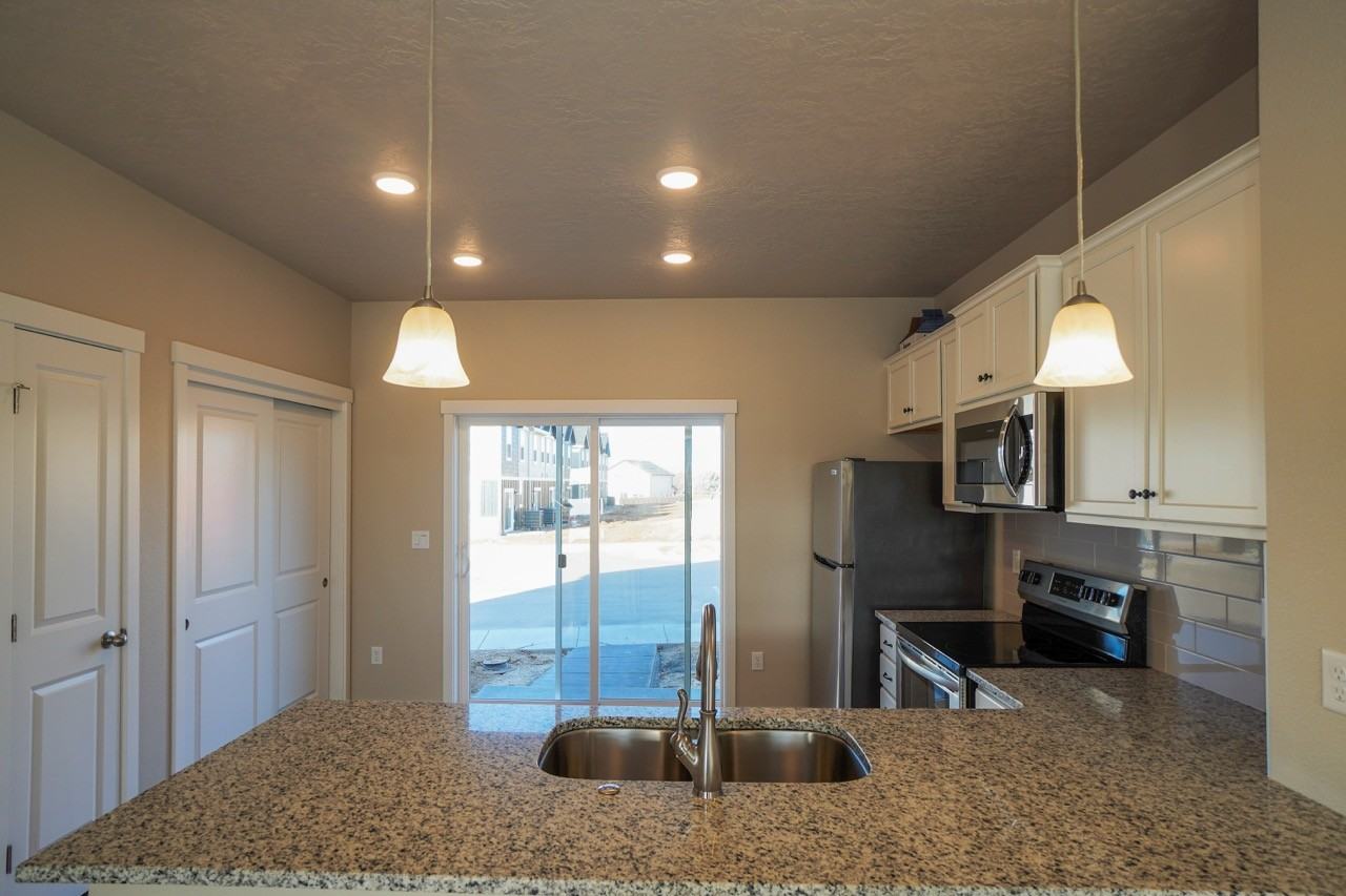 5928 S Jessenia Ln #1 - Photo 7 of 17