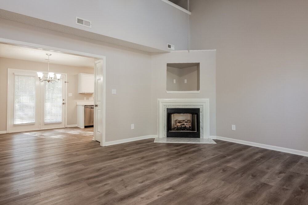 1614 Royal Tree Ct - Photo 5 of 18