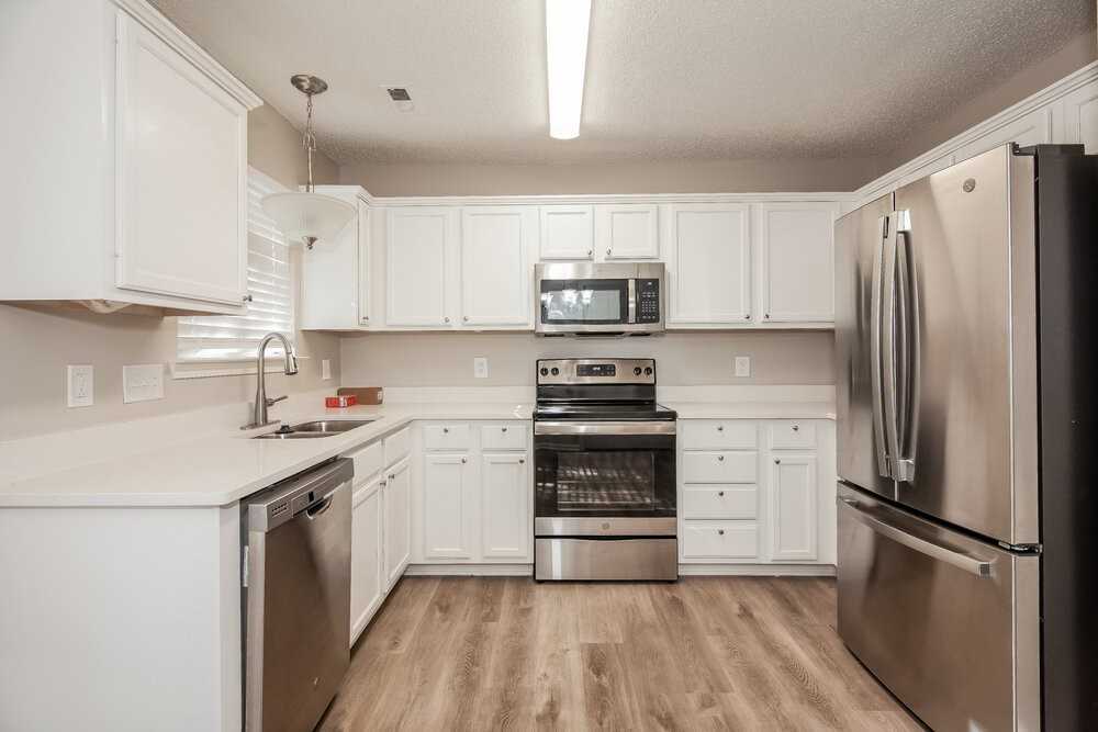 1614 Royal Tree Ct - Photo 7 of 18