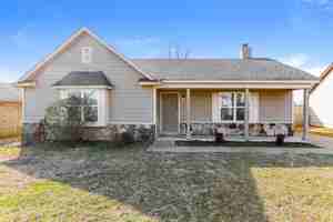 featured image of 5305 Oak Court Cv N