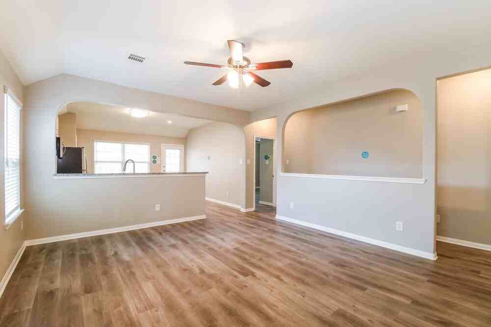 10339 Spruce Villa Trce - Photo 3 of 16