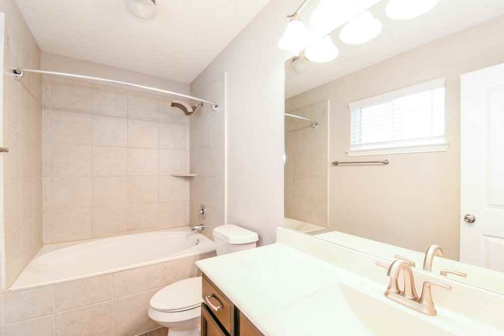 10339 Spruce Villa Trce - Photo 7 of 16