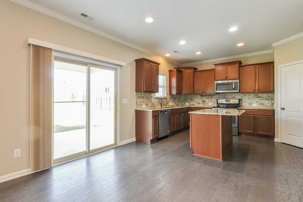 61 Chinaberry Dr - Photo 7 of 17