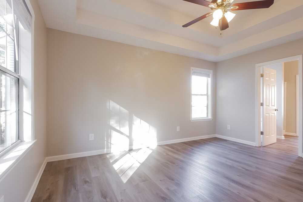 8062 Mustang Ln - Photo 7 of 17