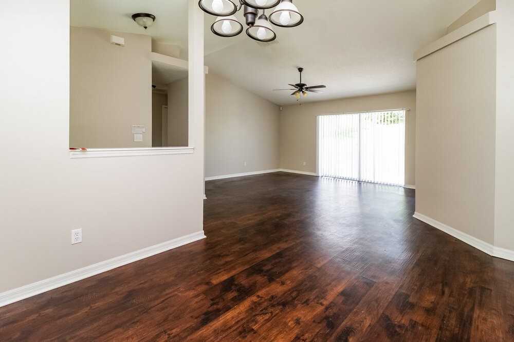 11725 Chapelle Ct - Photo 5 of 16