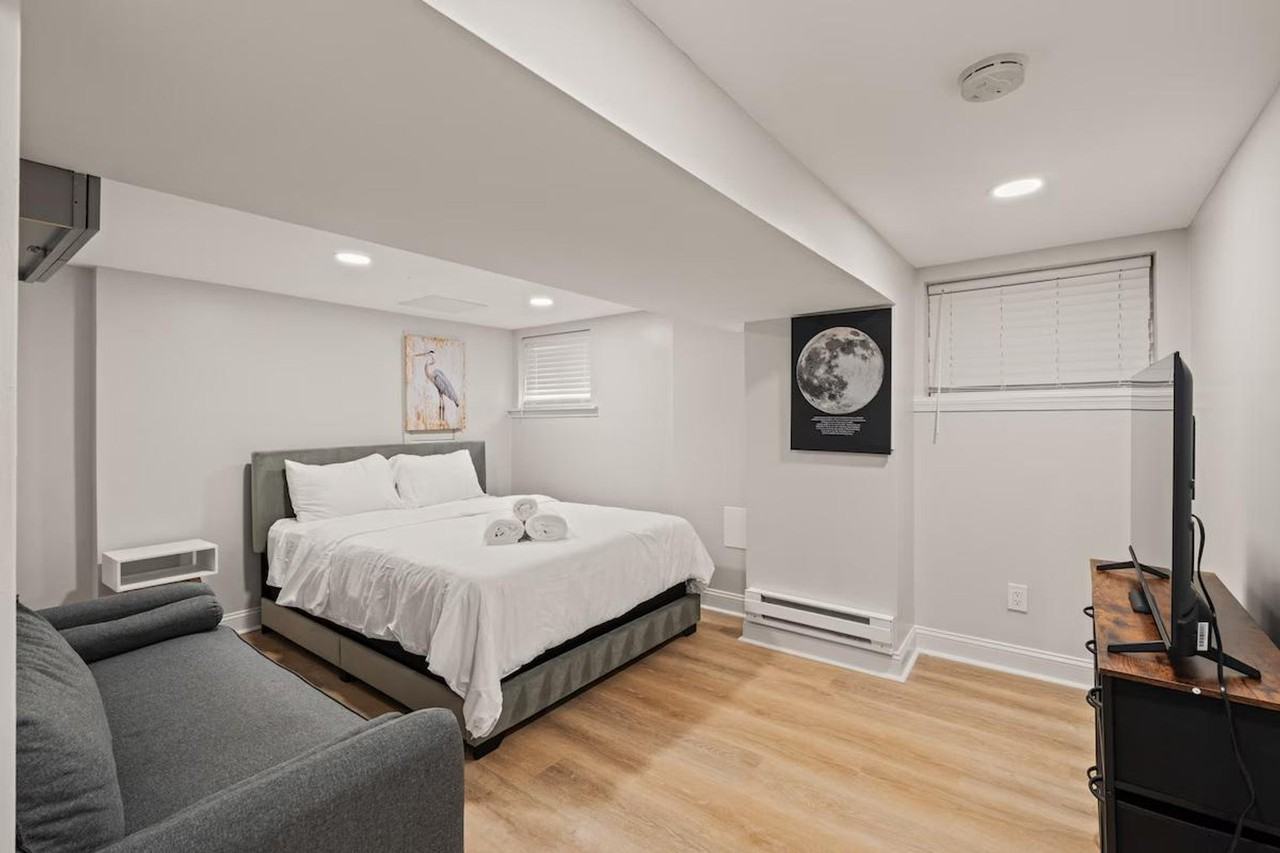 651 Columbia Rd Nw #1511068P - Photo 7 of 8