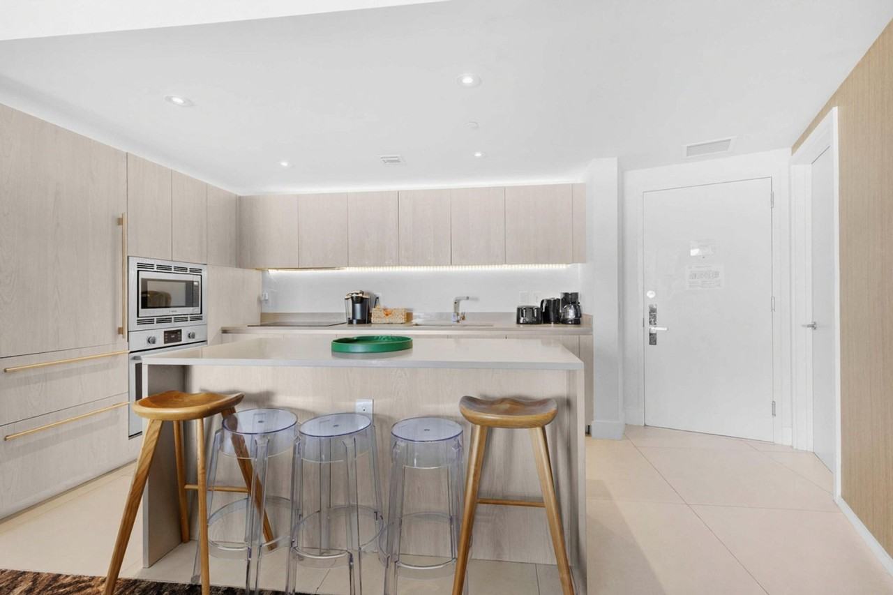 4111 S Ocean Dr #1227545P - Photo 6 of 50