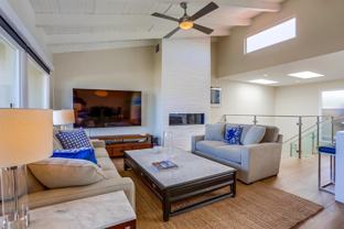 450 S Sierra Ave - Photo 1 of 1