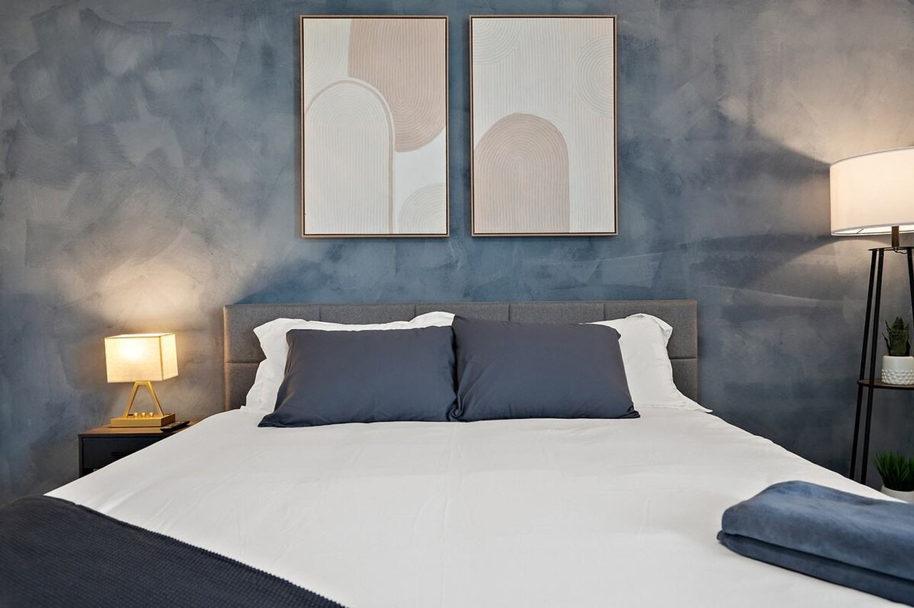 2309 W Colter St #1244326P - Photo 5 of 17