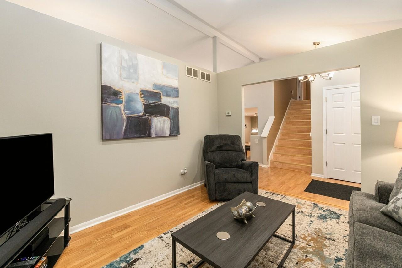 6907 Manchester Dr #1285070P - Photo 2 of 20