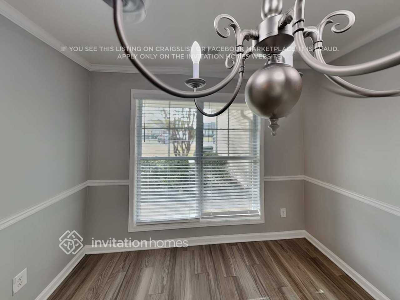 841 Franklin Mill Trce - Photo 3 of 8