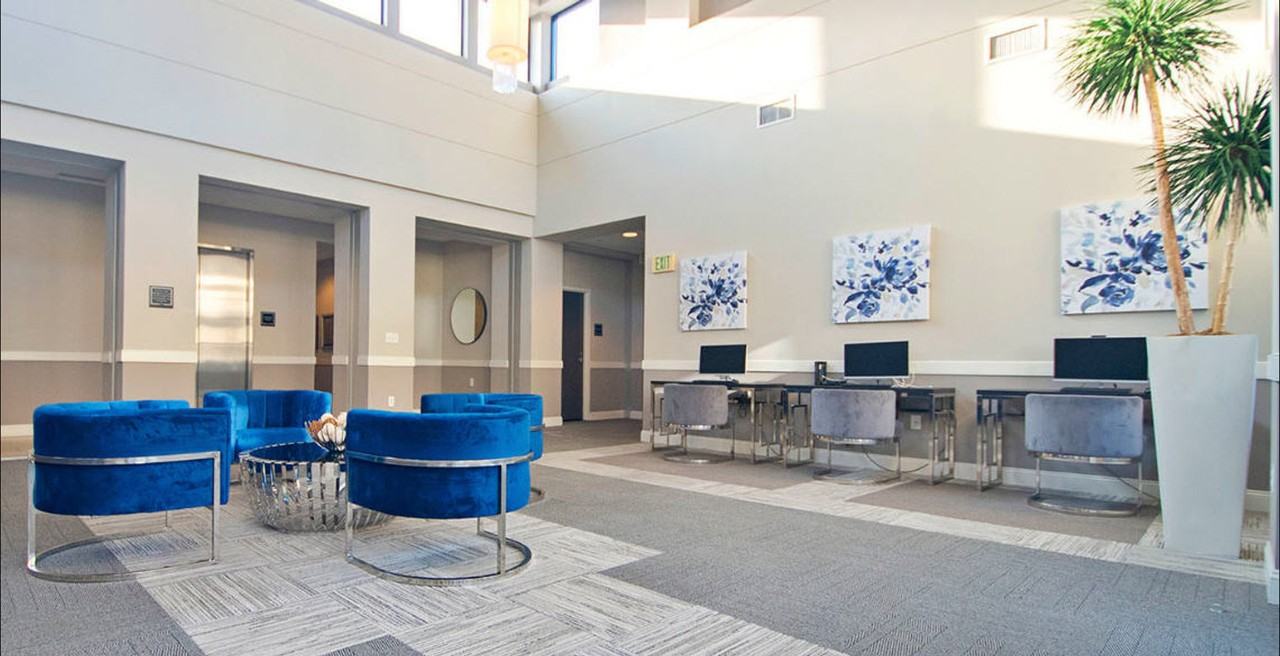 721 Governor Morrison St #1344174P - Photo 6 of 32