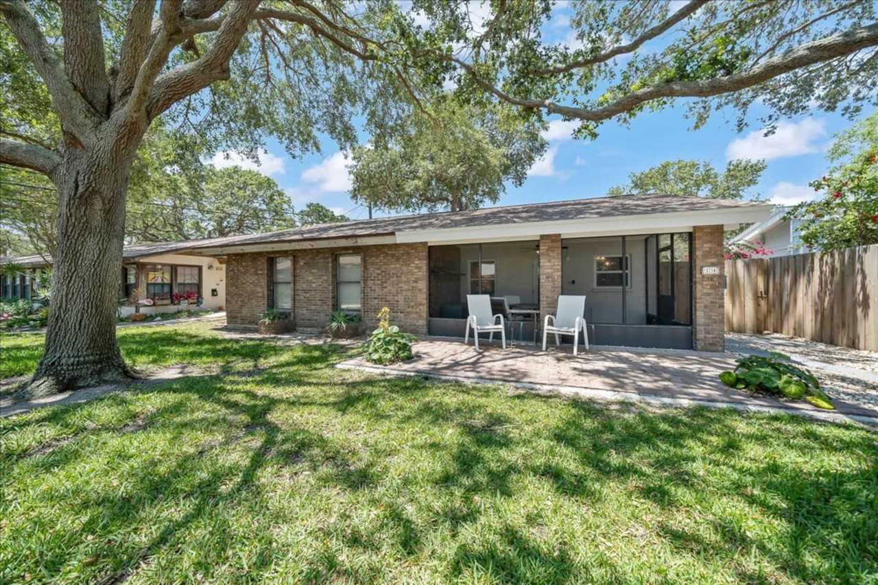 408 Harrison Ave #1346825P - Photo 5 of 23