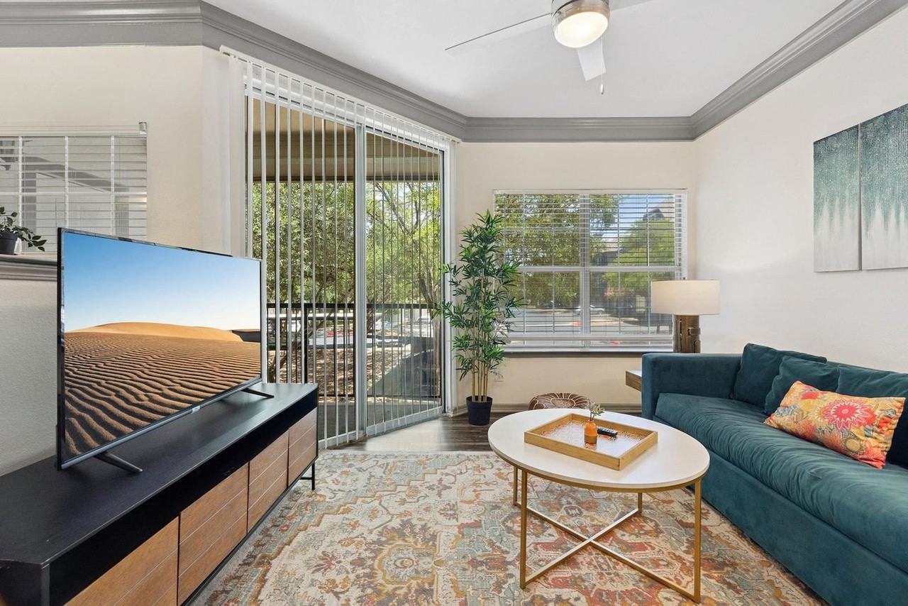 12100 Metric Blvd #1343262P - Photo 3 of 44