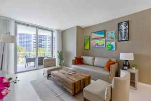 4011 S Ocean Dr - Photo 1 of 1