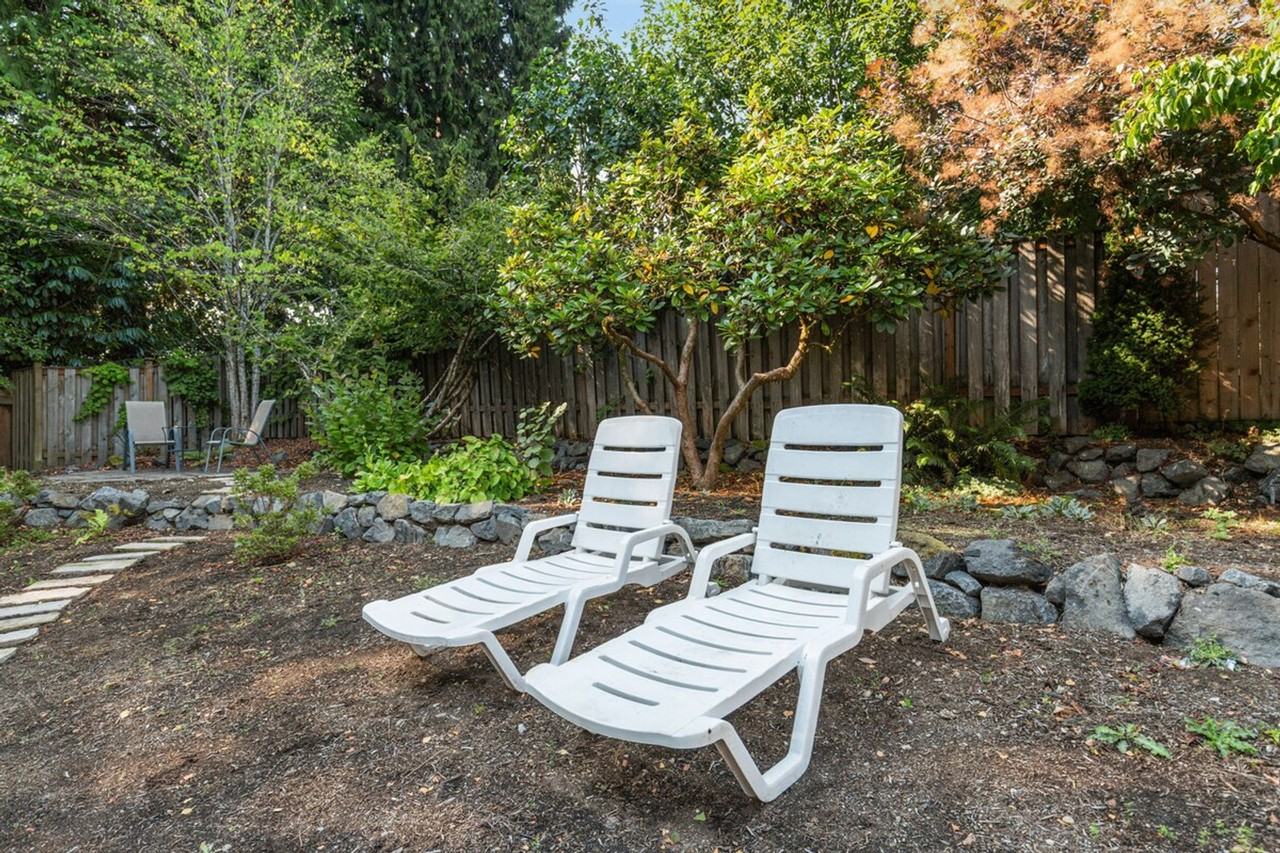 115 110th Pl Se #1377812P - Photo 3 of 50