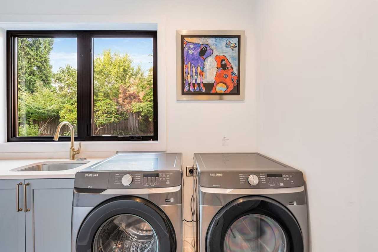 115 110th Pl Se #1377812P - Photo 7 of 50