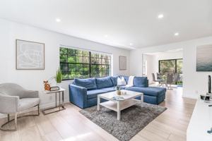 featured image of 807 Sw 14th Ct