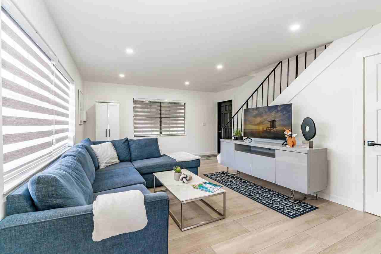 807 Sw 14th Ct #1475657P - Photo 6 of 50