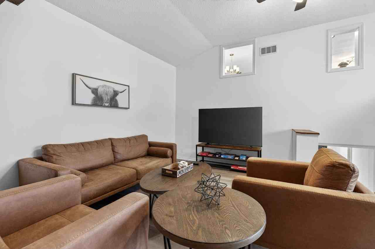 453 Chamberlin Dr #1472907P - Photo 5 of 44