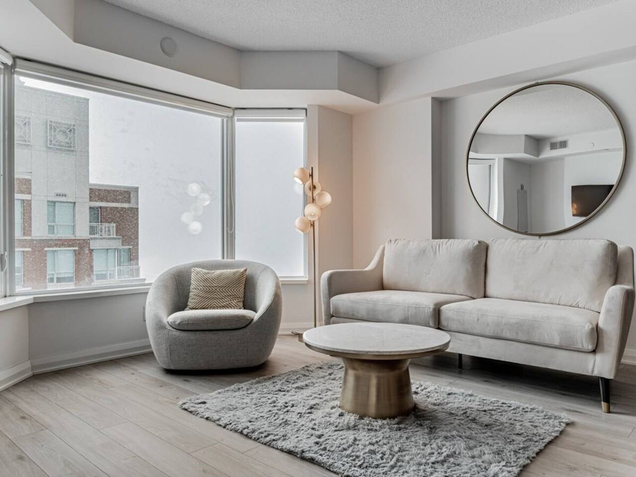 55 Avenue Rd #1495832P - Photo 2 of 50