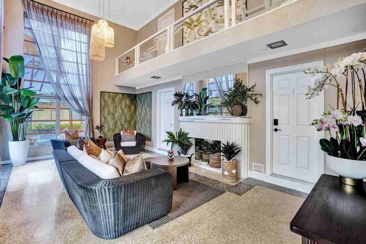 101 Lucerne Ave #1504084P - Photo 3 of 32