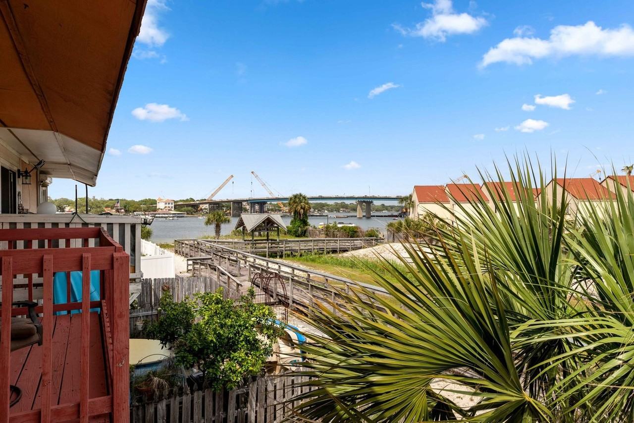 928 Whelk Ct #1502057P - Photo 3 of 28