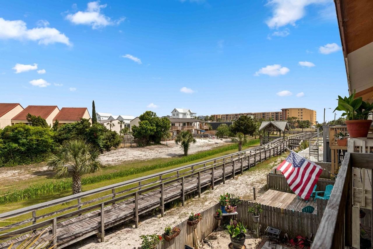 928 Whelk Ct #1502057P - Photo 4 of 28