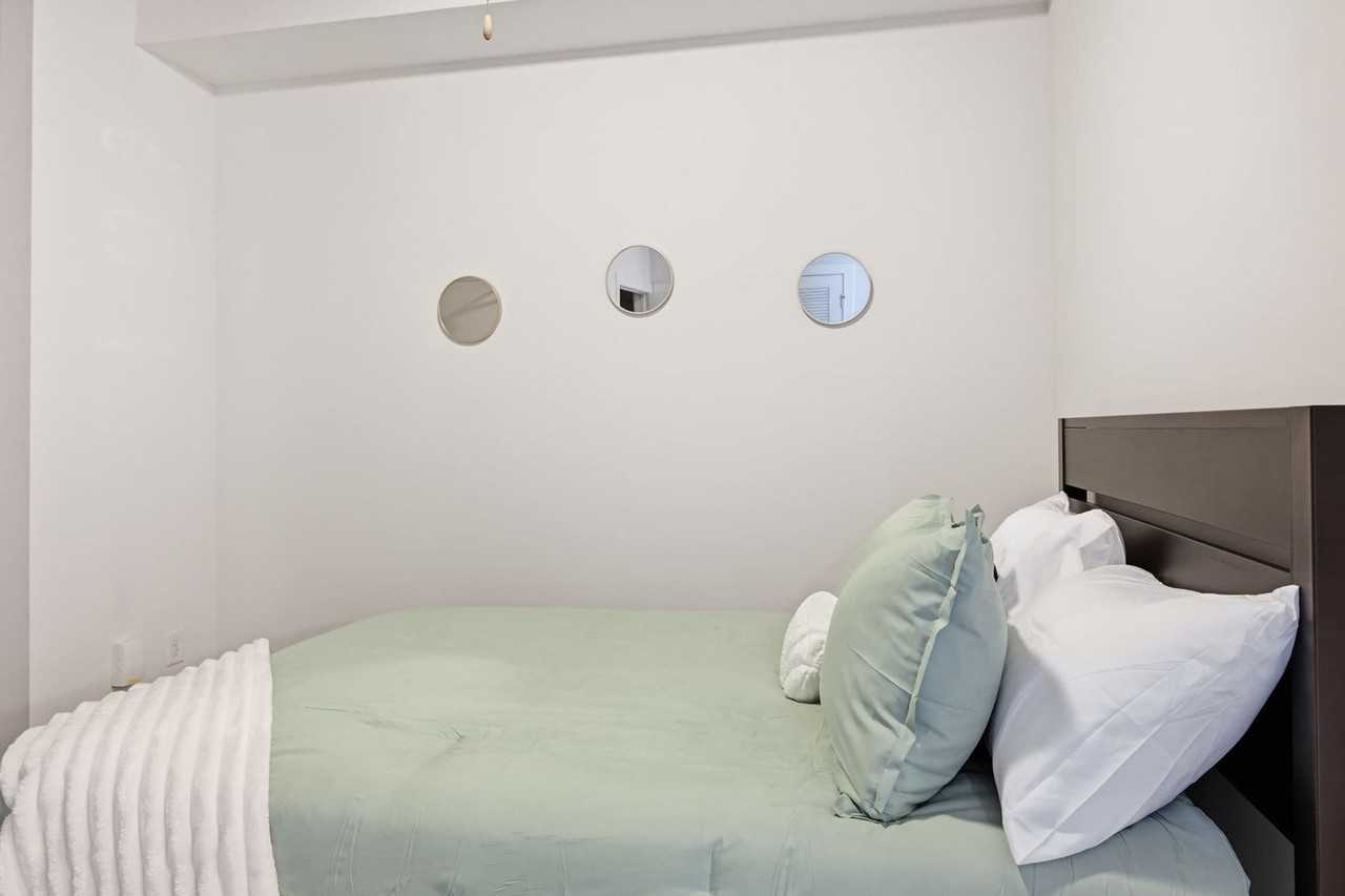 28 Woolfe St #1509631P - Photo 7 of 33