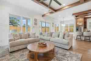 featured image of 304 Palm Beach Dr