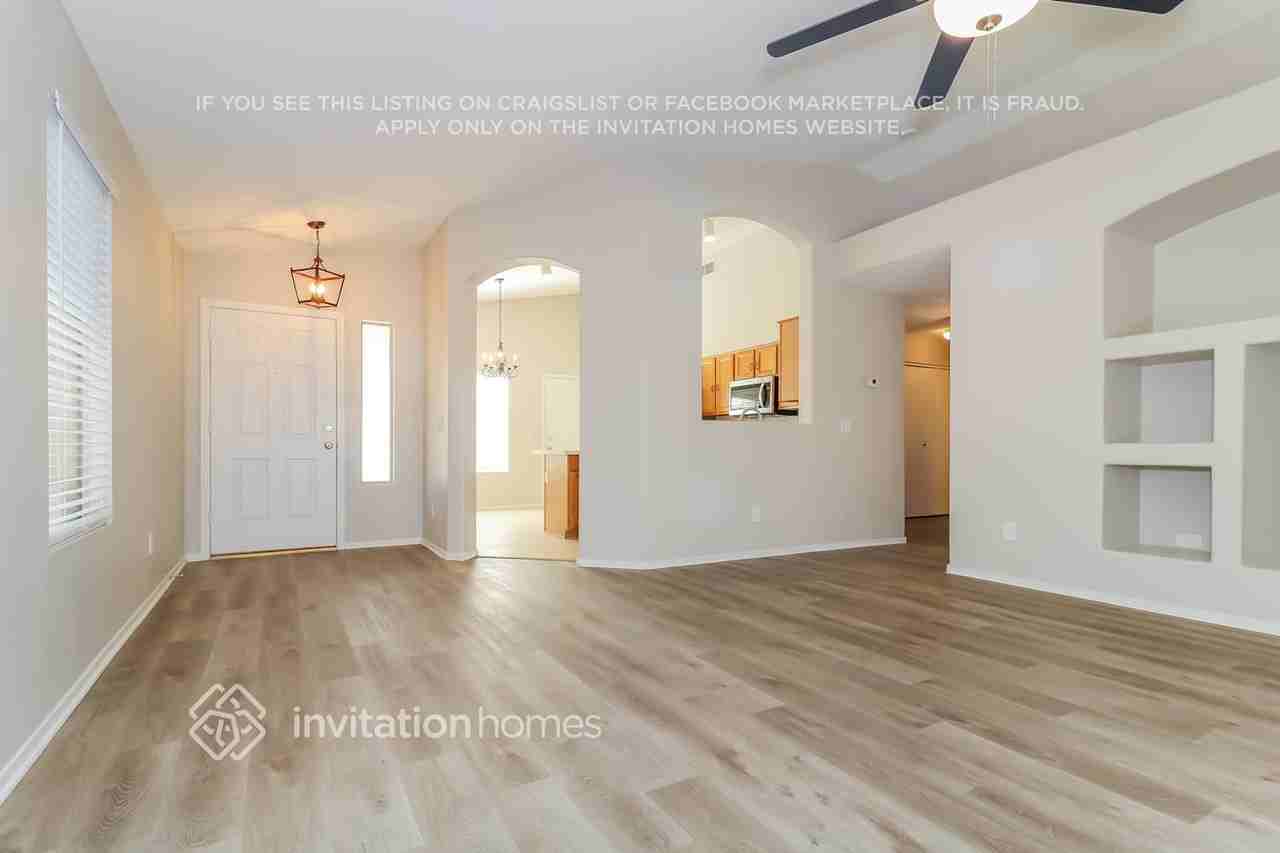 14838 W Lamoille Dr - Photo 2 of 14